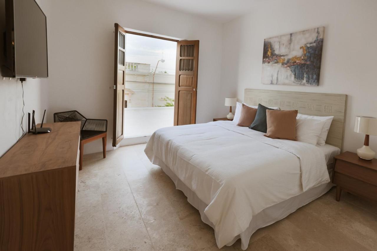Casa Ubicada En El Corazon De Merida, Ac Y Piscina! Ngoại thất bức ảnh