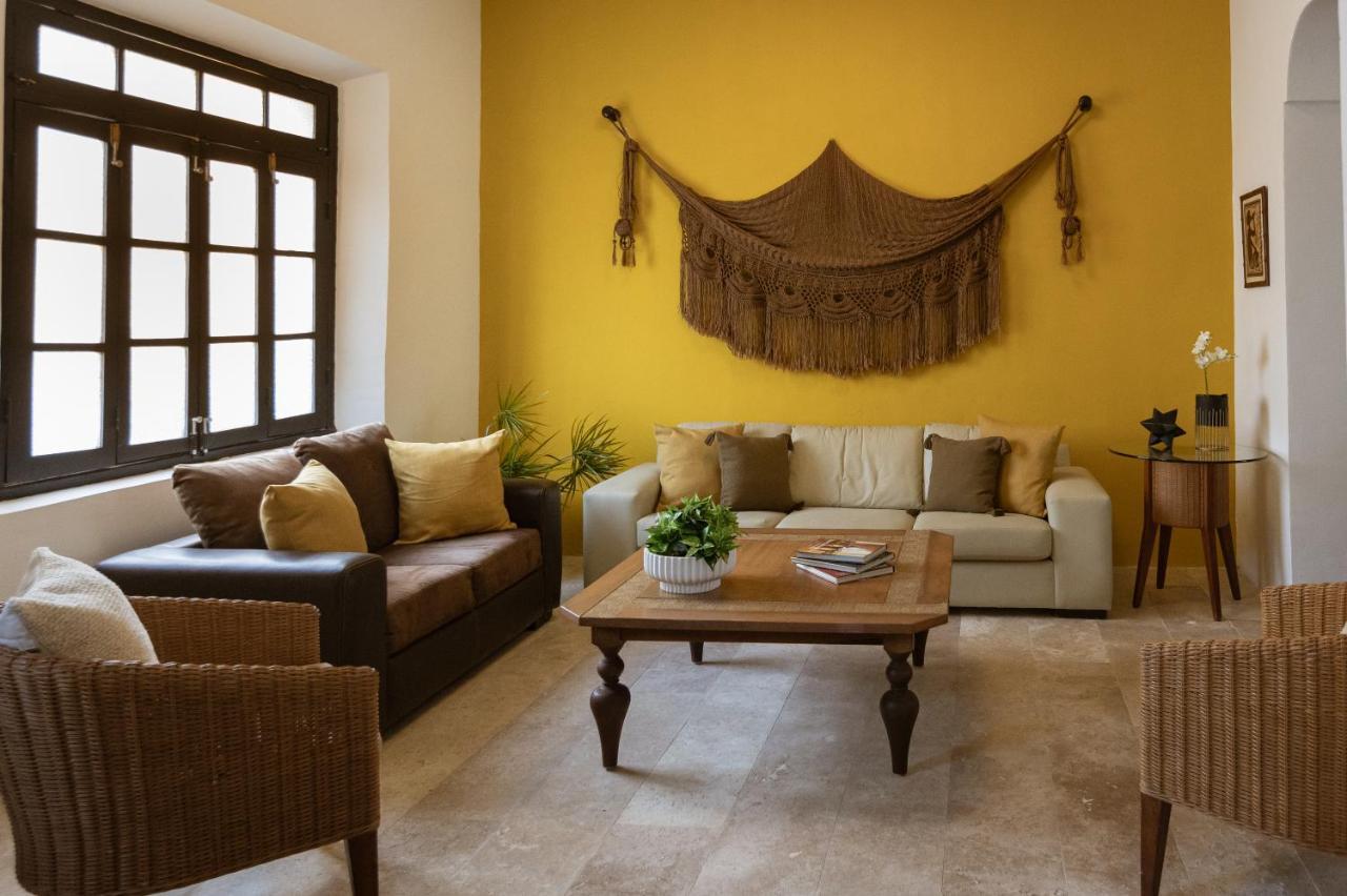 Casa Ubicada En El Corazon De Merida, Ac Y Piscina! Ngoại thất bức ảnh