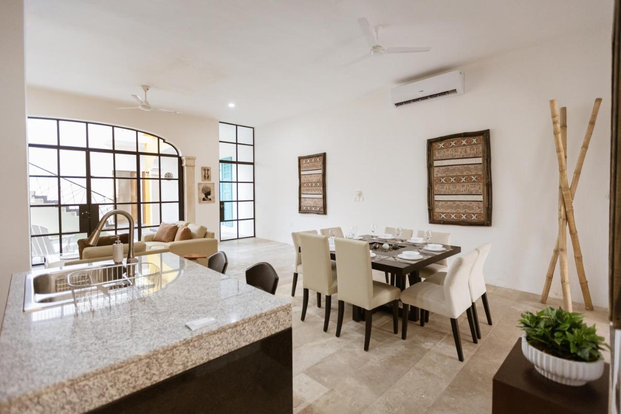 Casa Ubicada En El Corazon De Merida, Ac Y Piscina! Ngoại thất bức ảnh
