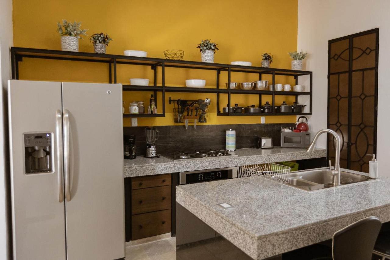 Casa Ubicada En El Corazon De Merida, Ac Y Piscina! Ngoại thất bức ảnh