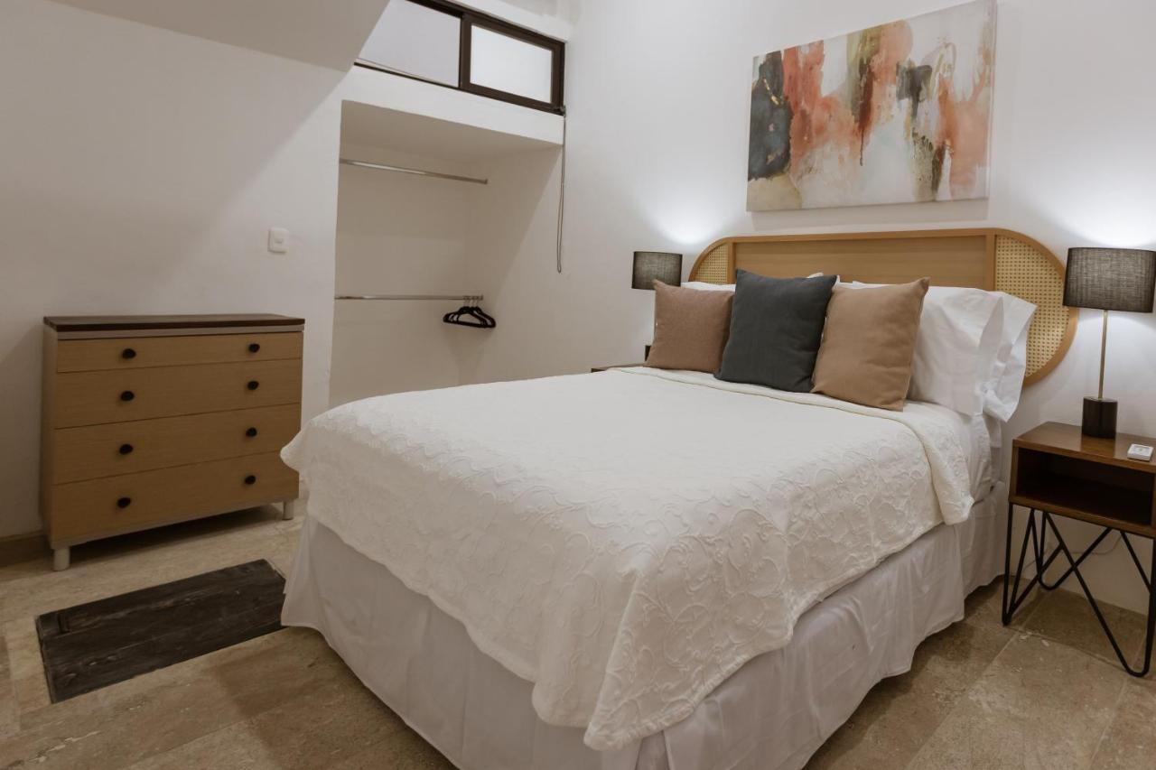 Casa Ubicada En El Corazon De Merida, Ac Y Piscina! Ngoại thất bức ảnh