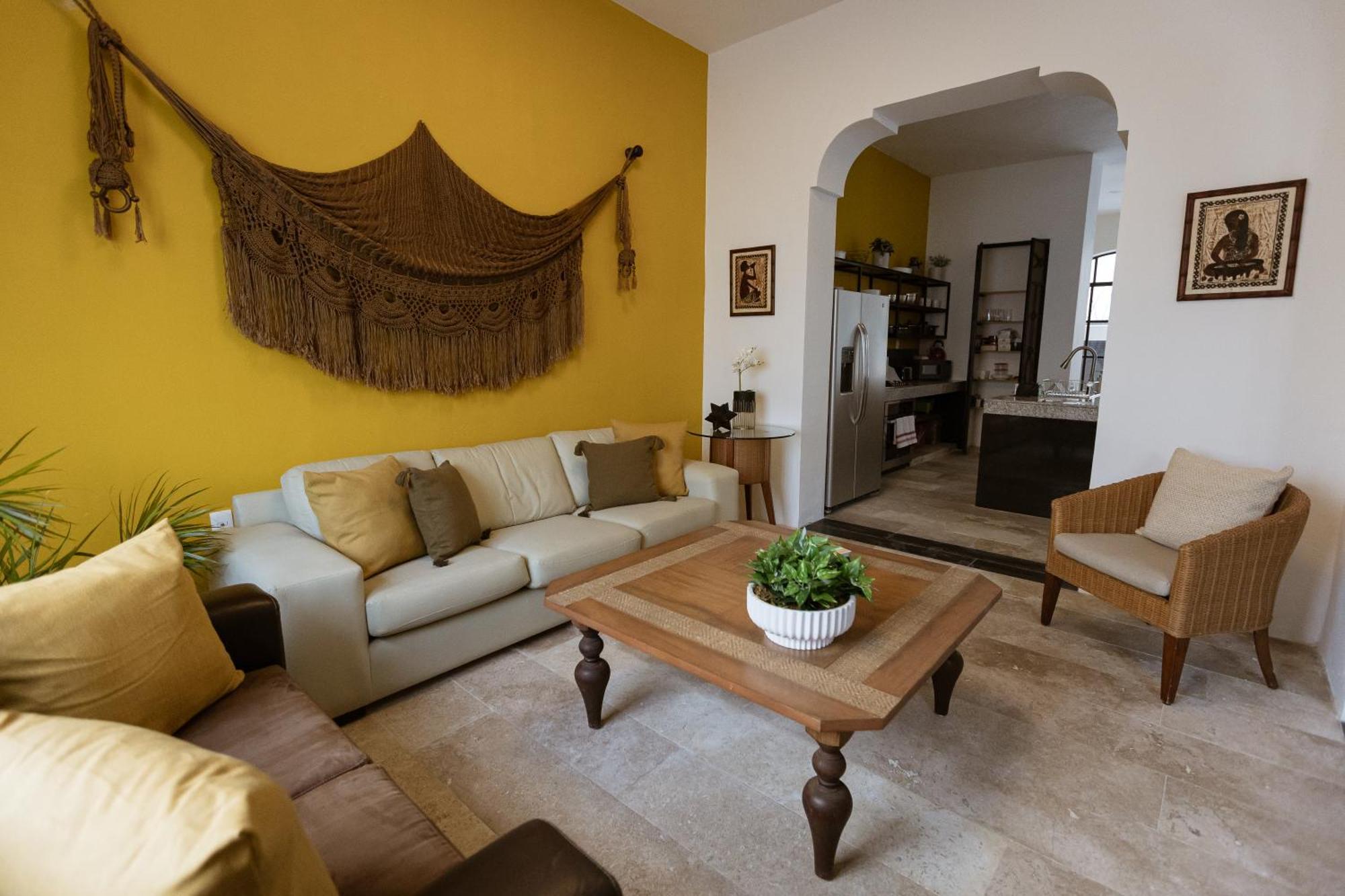 Casa Ubicada En El Corazon De Merida, Ac Y Piscina! Ngoại thất bức ảnh